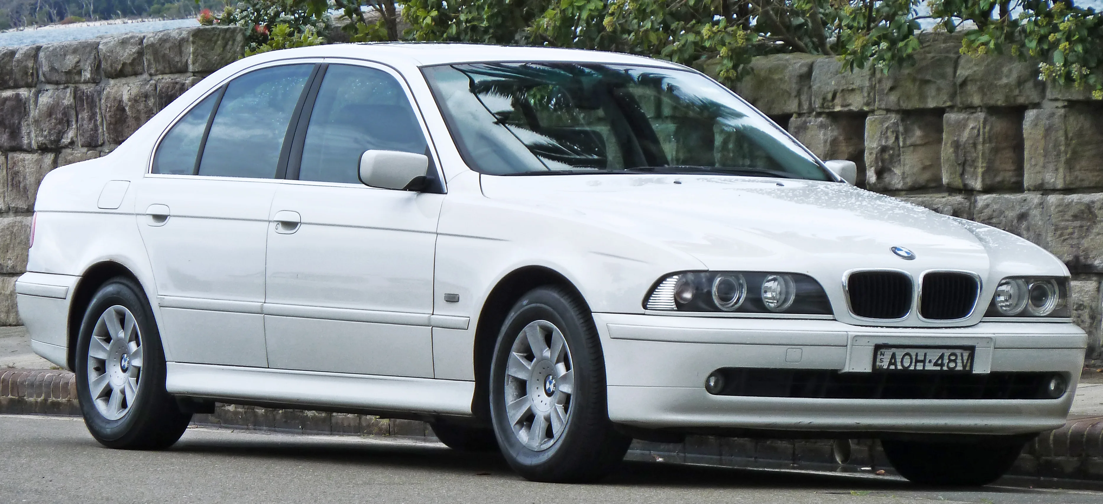 Facelift (LCI 2000-2003)