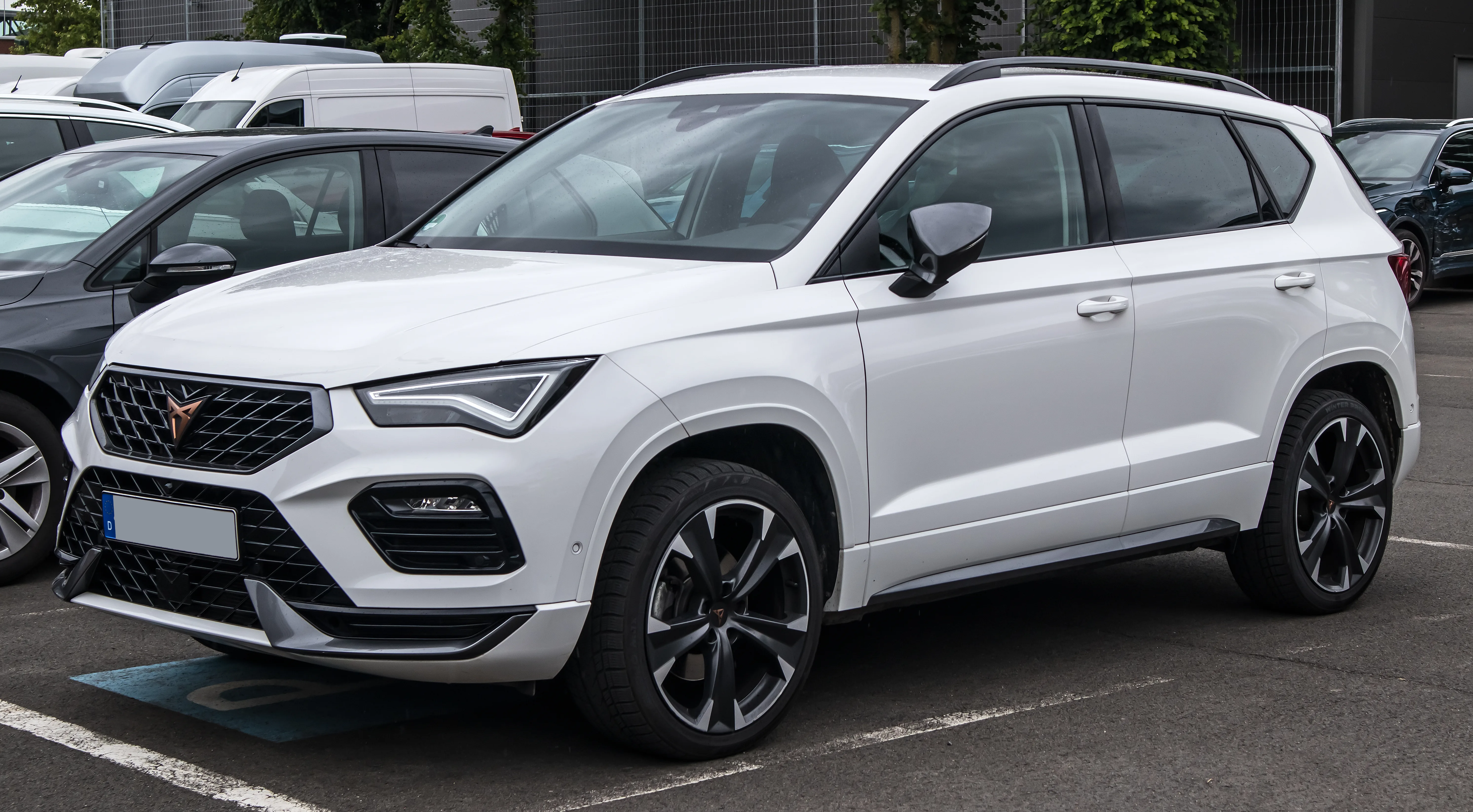 Facelift (od 2021, lineup rozszerzony od 2023)