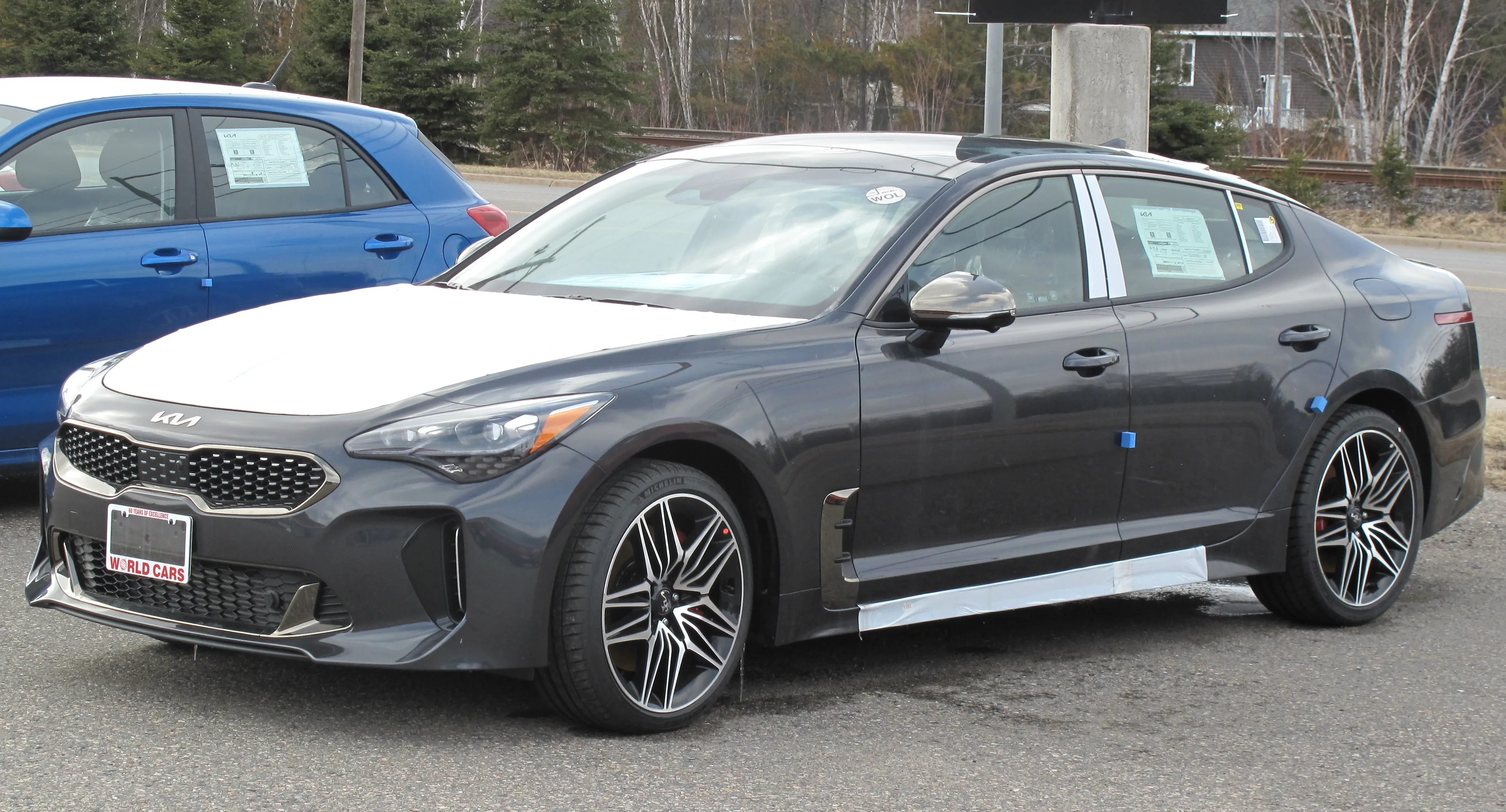 Facelift (FL 2021-2022, Stinger Edition)