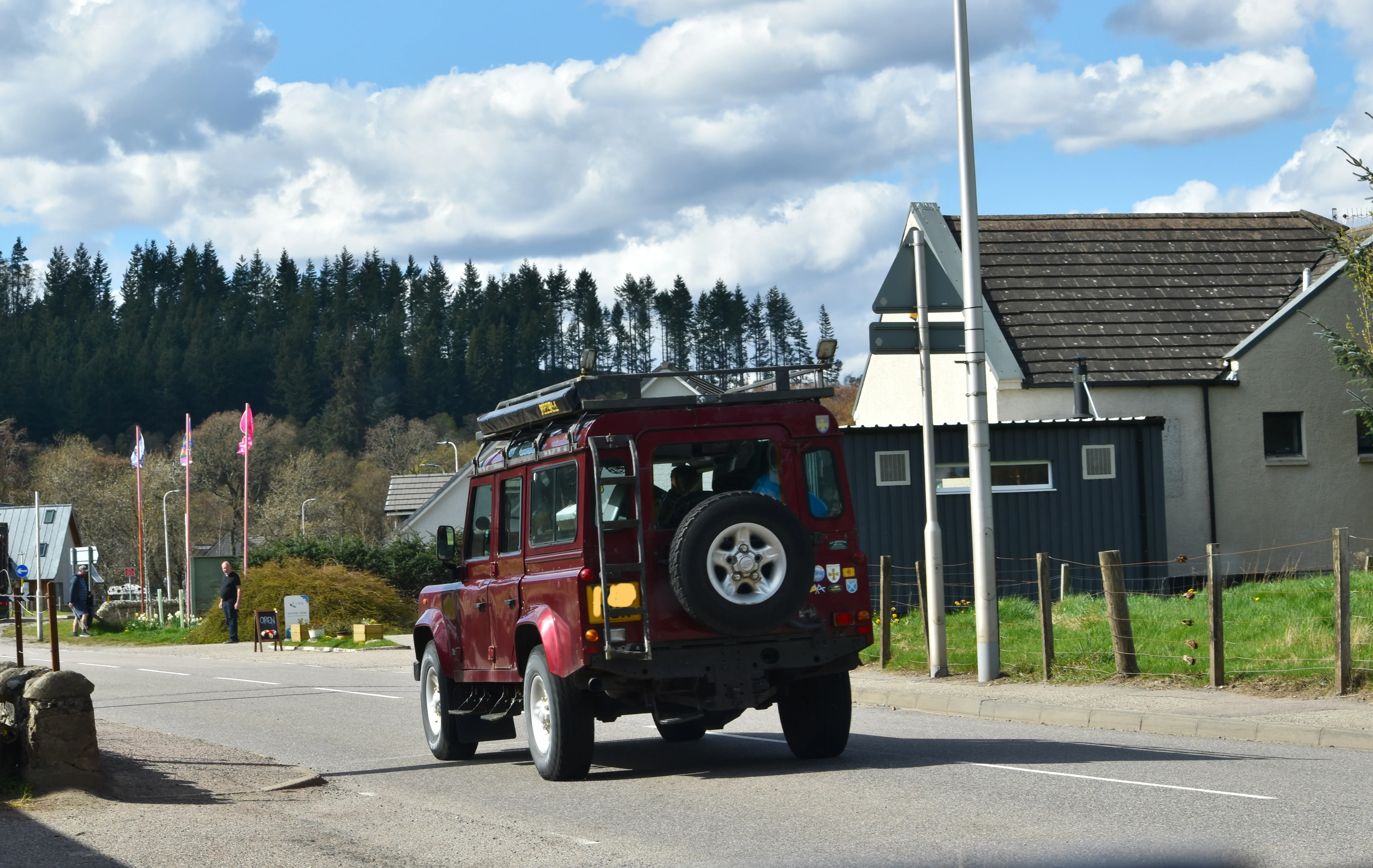 Land Rover Defender (klasyczny, Td5/Puma)