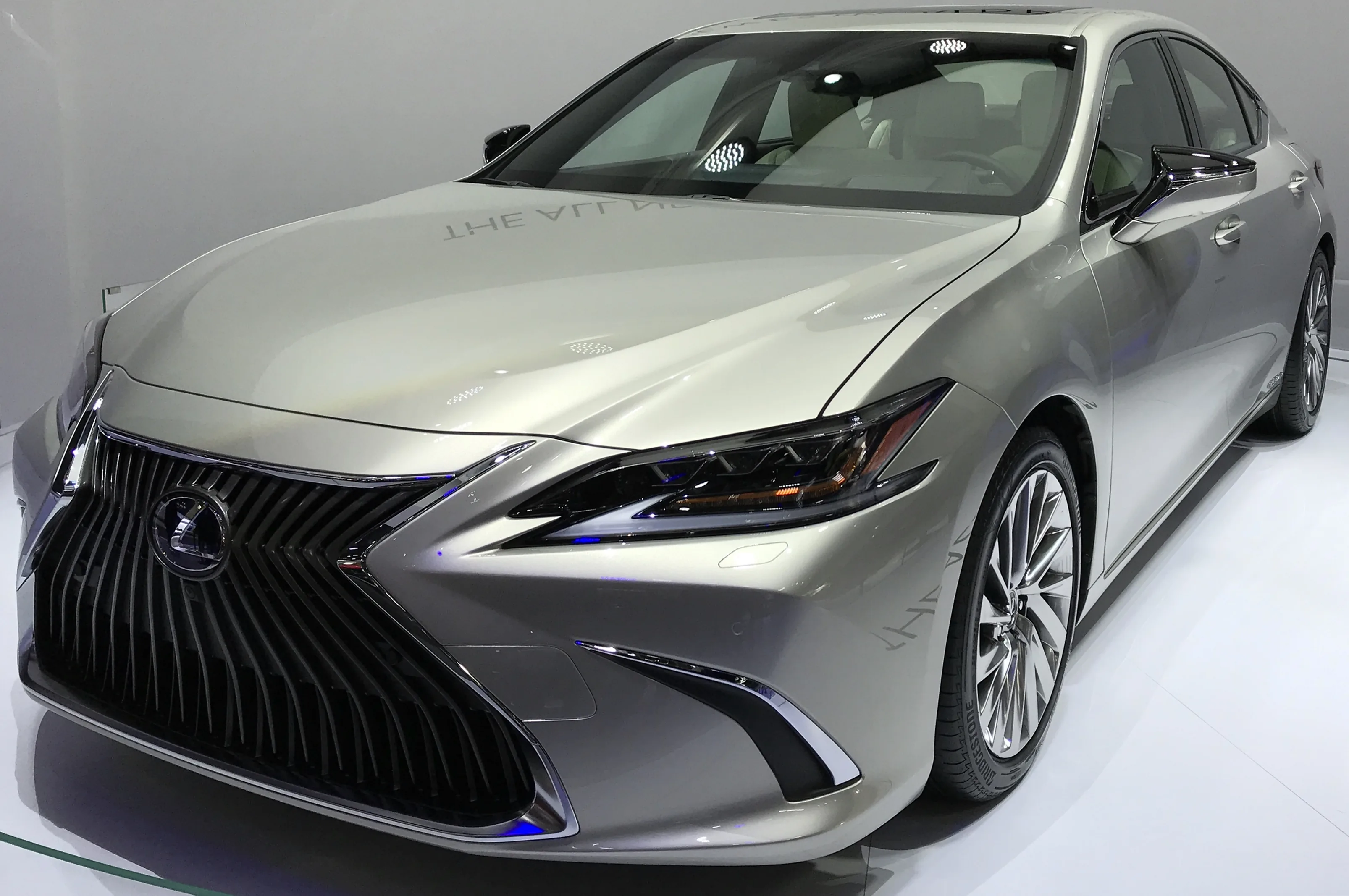 Lexus ES XV70