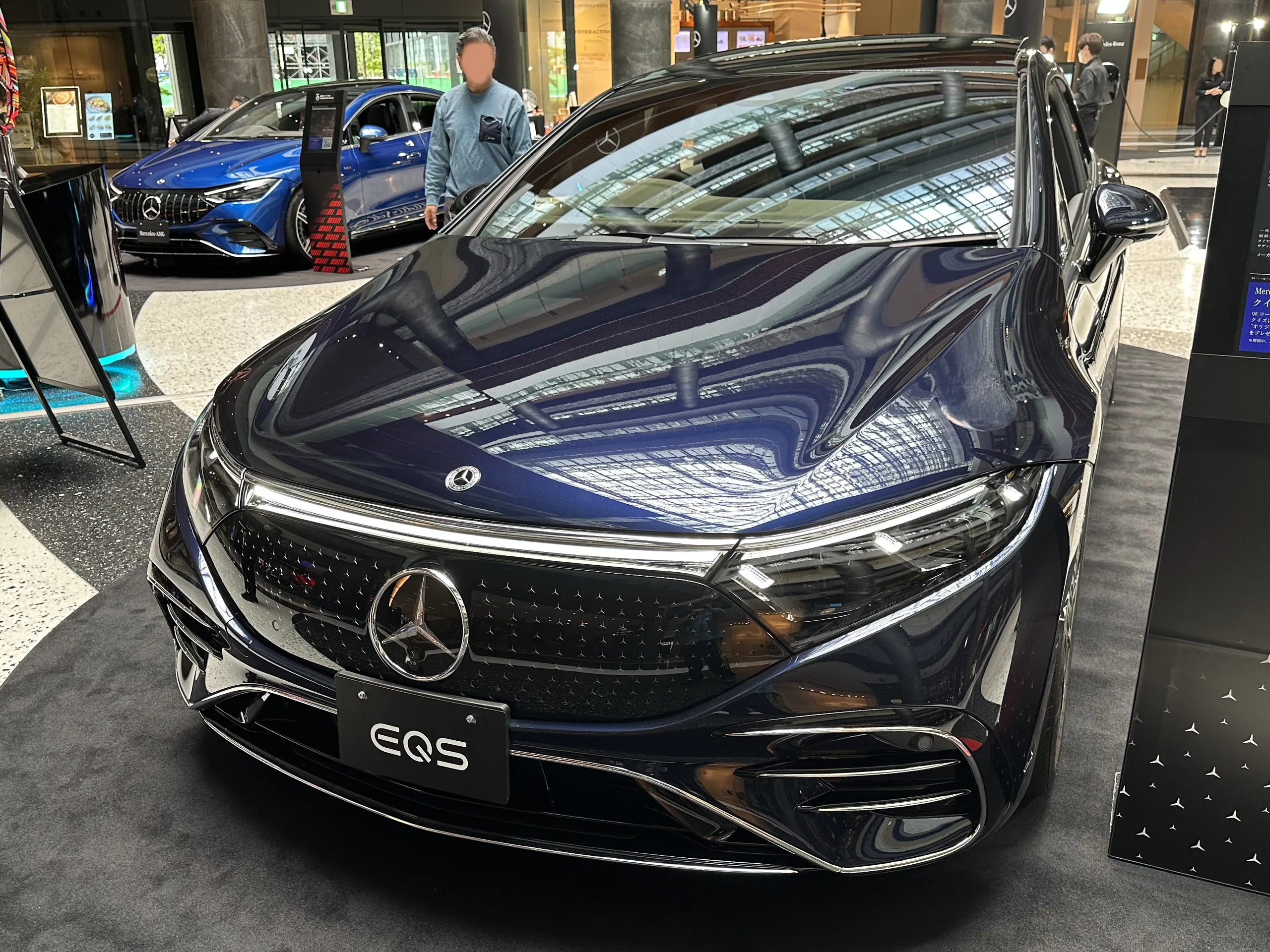 Mercedes EQS