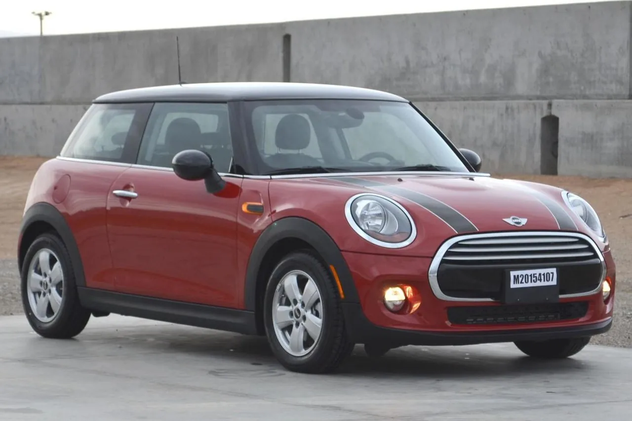 MINI Cooper F56