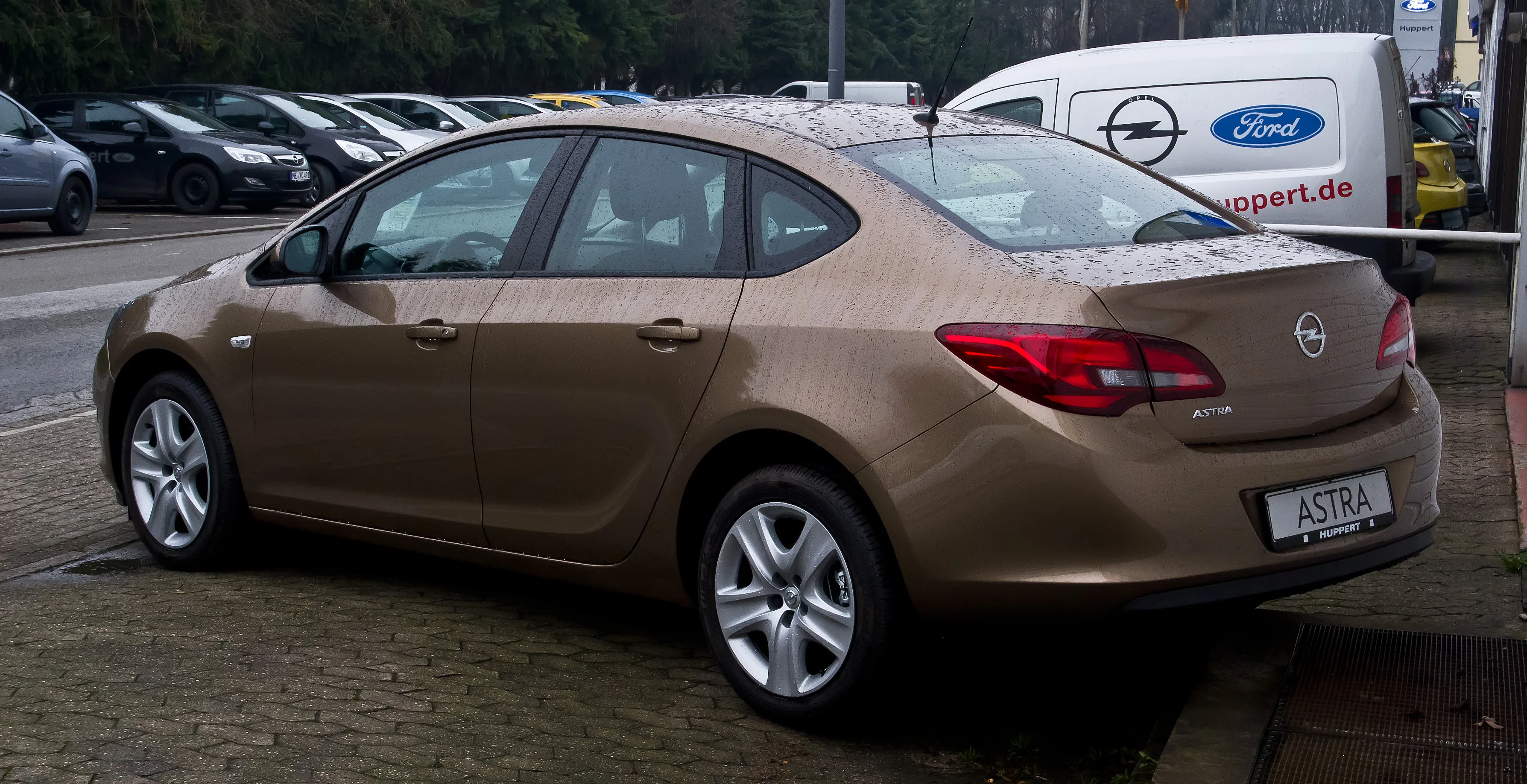 Opel Astra J