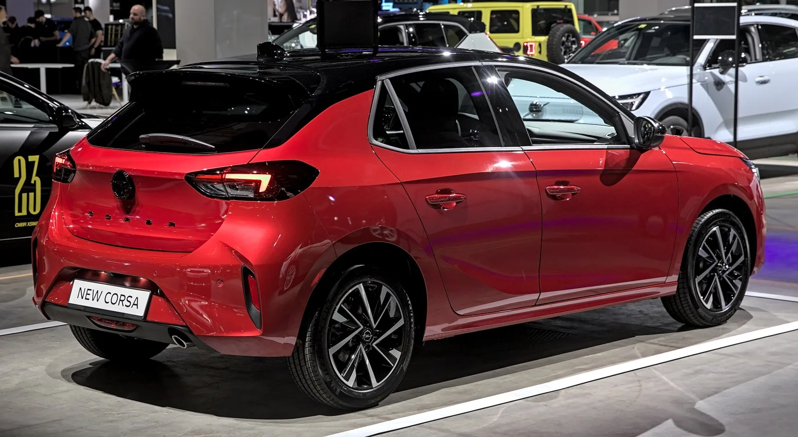 Facelift 2023 (Opel Vizor + mHEV)