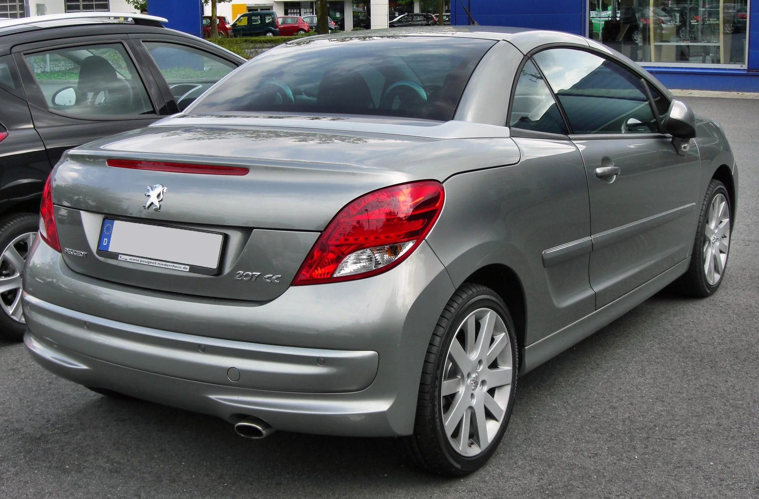 Facelift (FL)