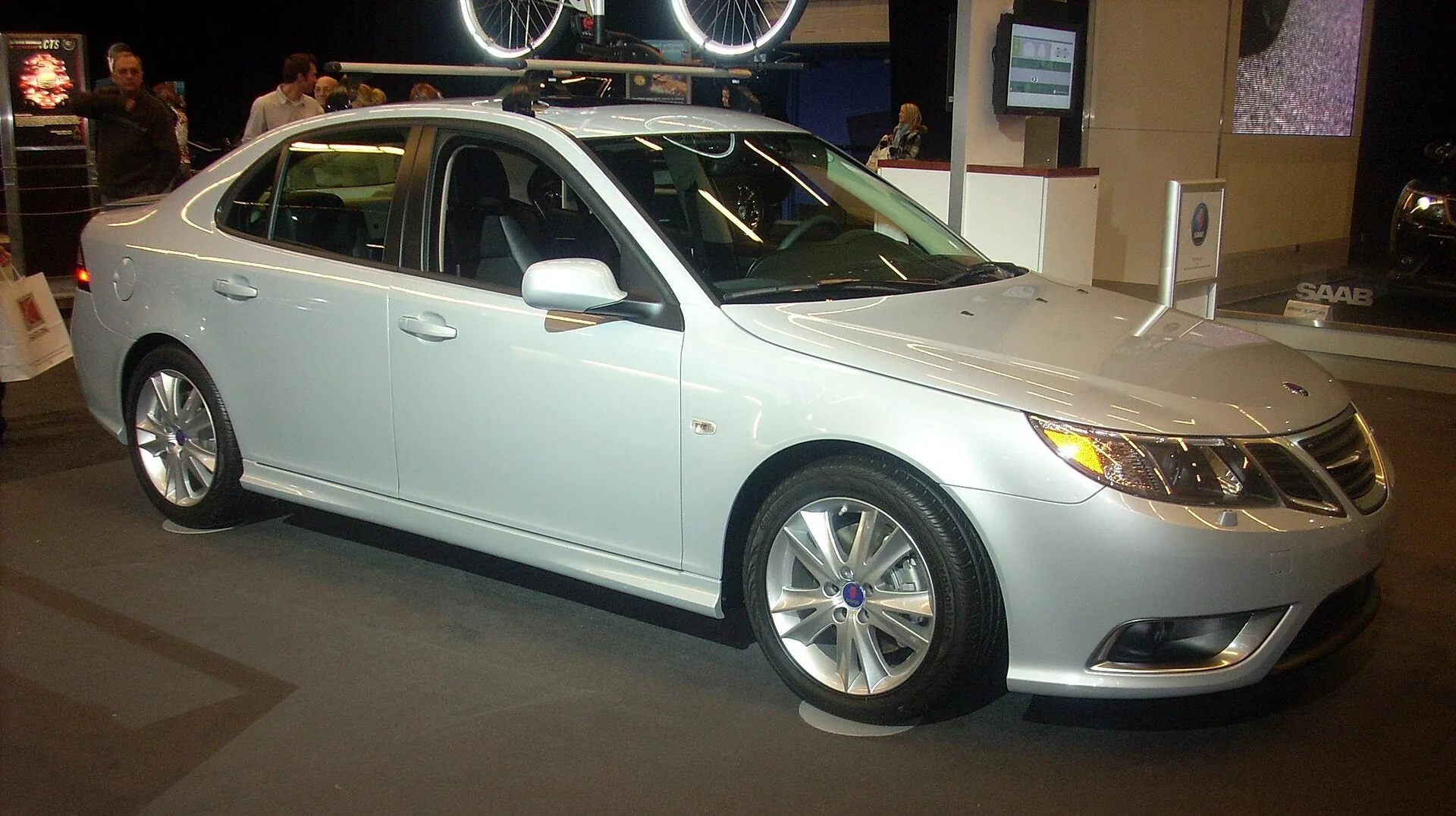 Facelift (2008-2014) — nowy front, lampy LED