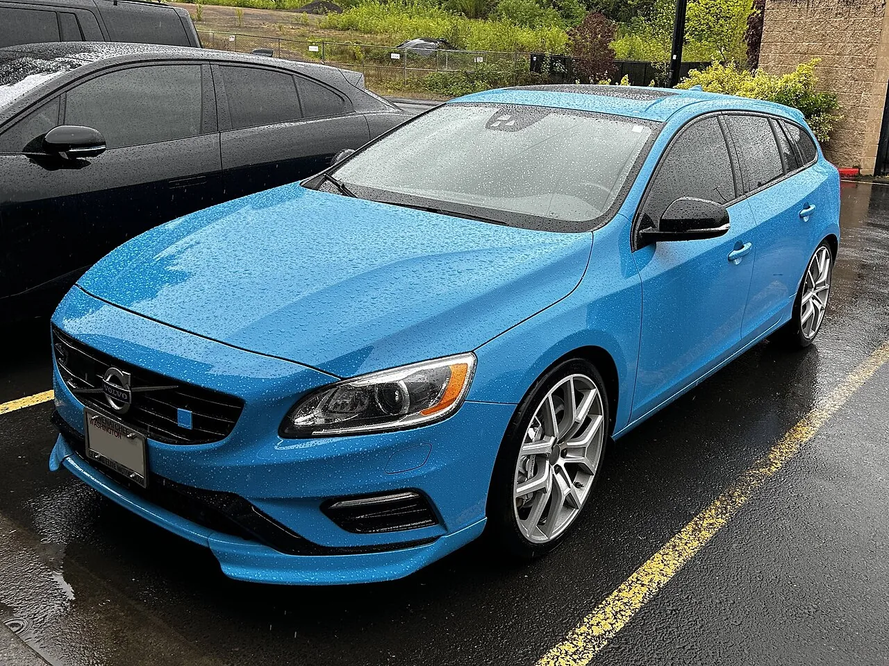 Volvo V60 I