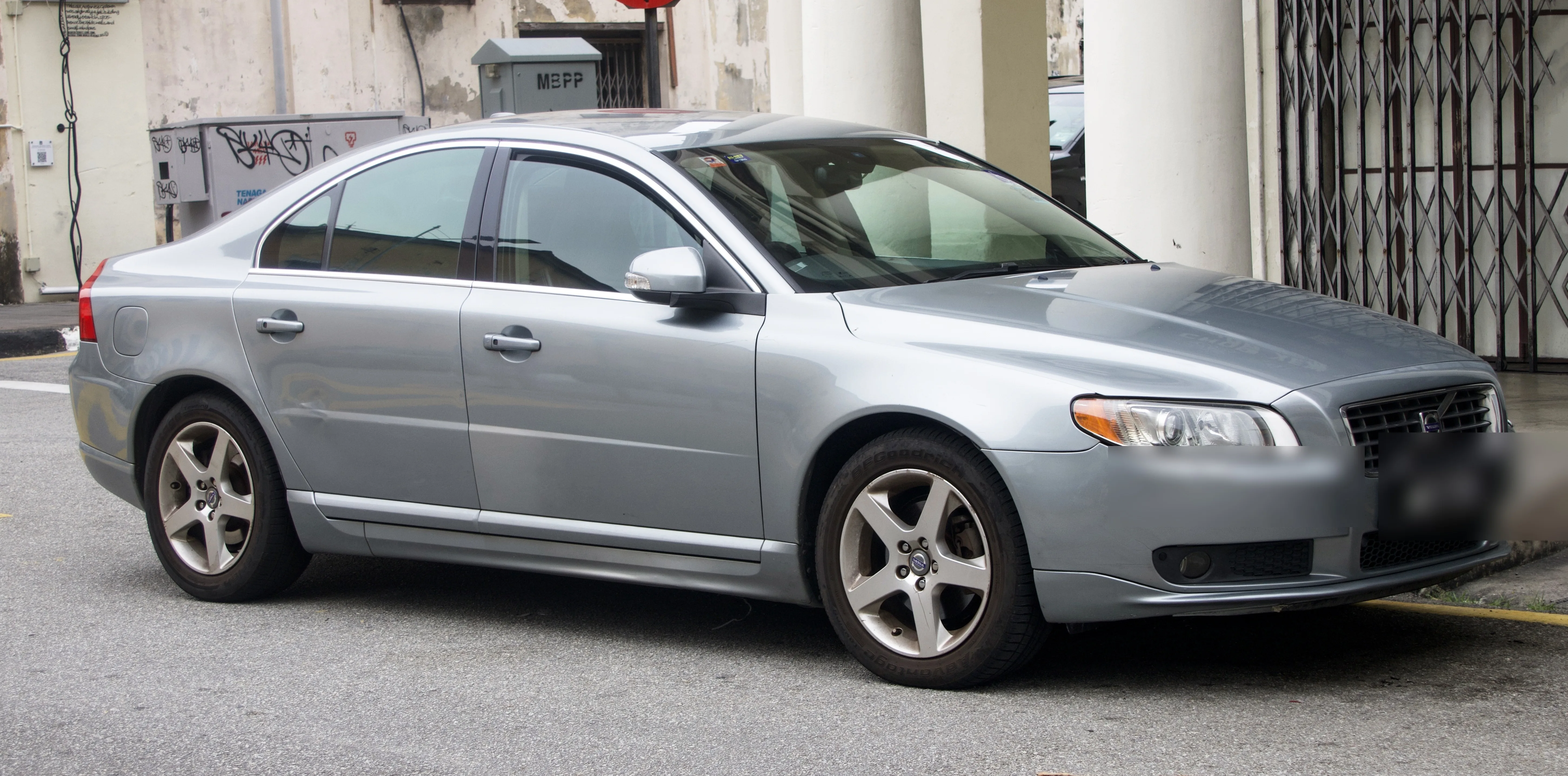 Volvo S80 II